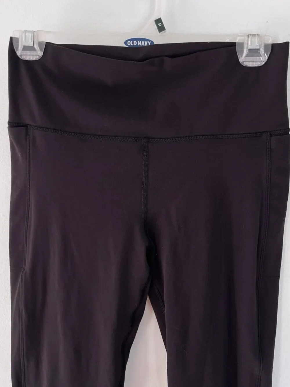 Vuori Studio Pocket Legging - Picture 5 of 10